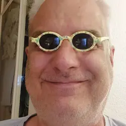 Pleasy